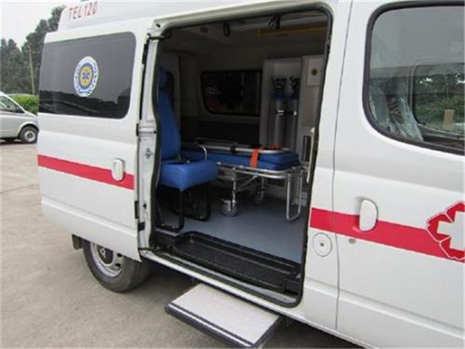 凤城救护车出租服务案例7